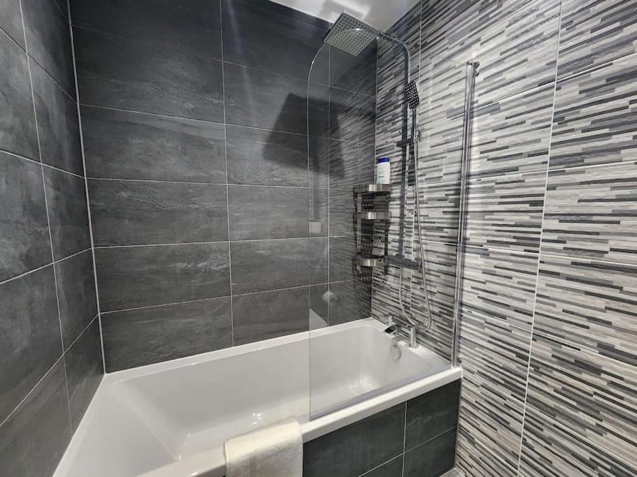 Paradigm Court, Modern 2-Bedroom Apartment F2, אוקספורד מראה חיצוני תמונה